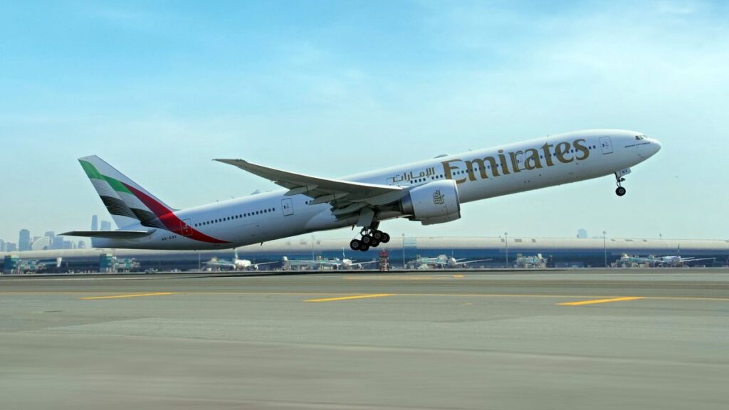 T0226EMIRATES C Ba9JnV
