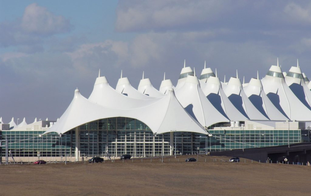 Denver international airport LQzkUL